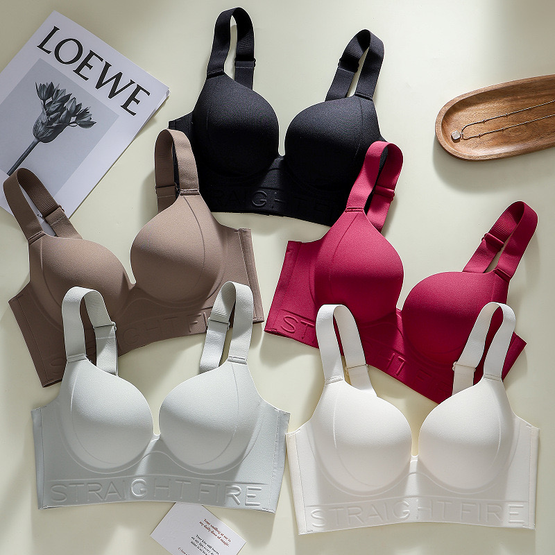 Women's Breasts Are Large Brea - Full Coverage Bra recensie en prijs